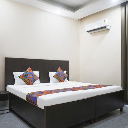 Fabhotel Bliss Premium Gurgaon Zewnętrze zdjęcie